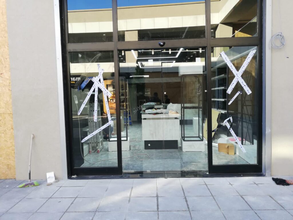 7cd8170d d5e3 4635 bfda e2b52e0934c1